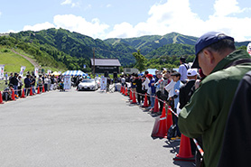 会場・人物