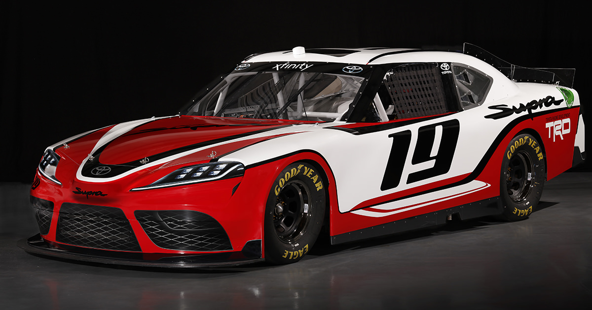 TOYOTA、「スープラ」で2019年のNASCAR エクスフィニティ・シリーズに
