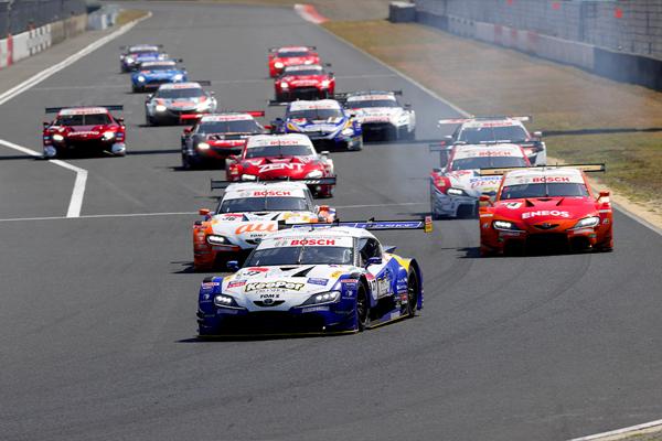 SUPER GTスタートシーン
