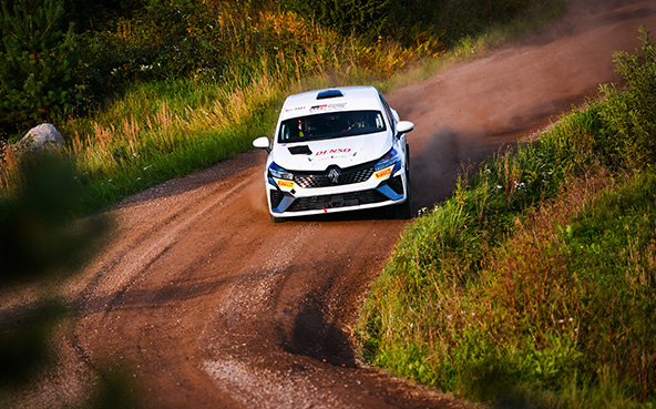 Matsushita and Goto deliver pace and progress in Lahti