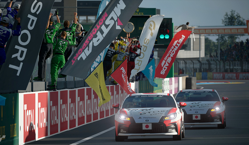 Final race scene of the TGR GT Cup