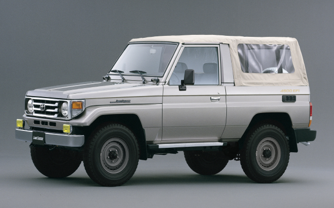 LAND CRUISER 70