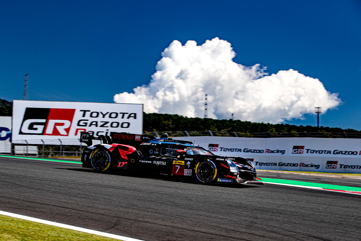 GR010 HYBRID #7 racing at the Fuji Speedway