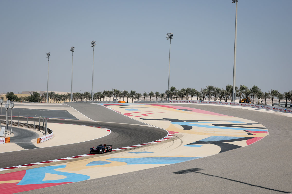 GR010 HYBRID #7 racing at the Bahrain International Circuit