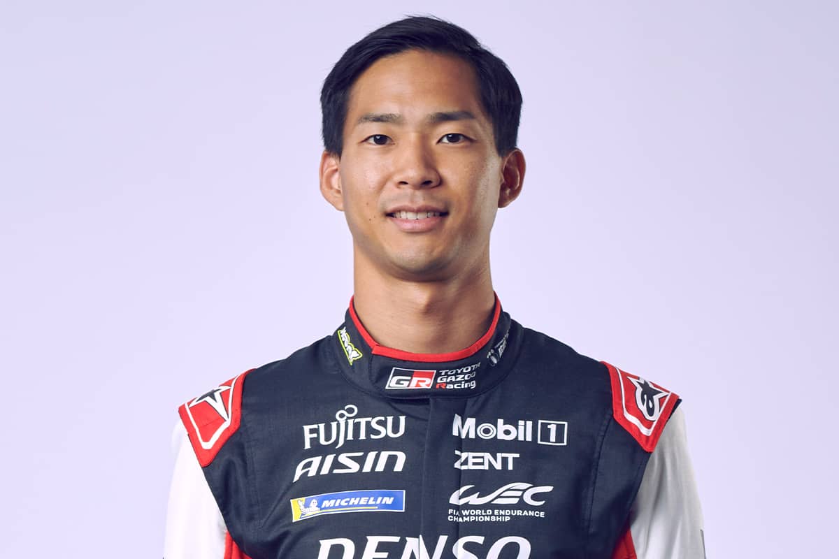 RYO HIRAKAWA