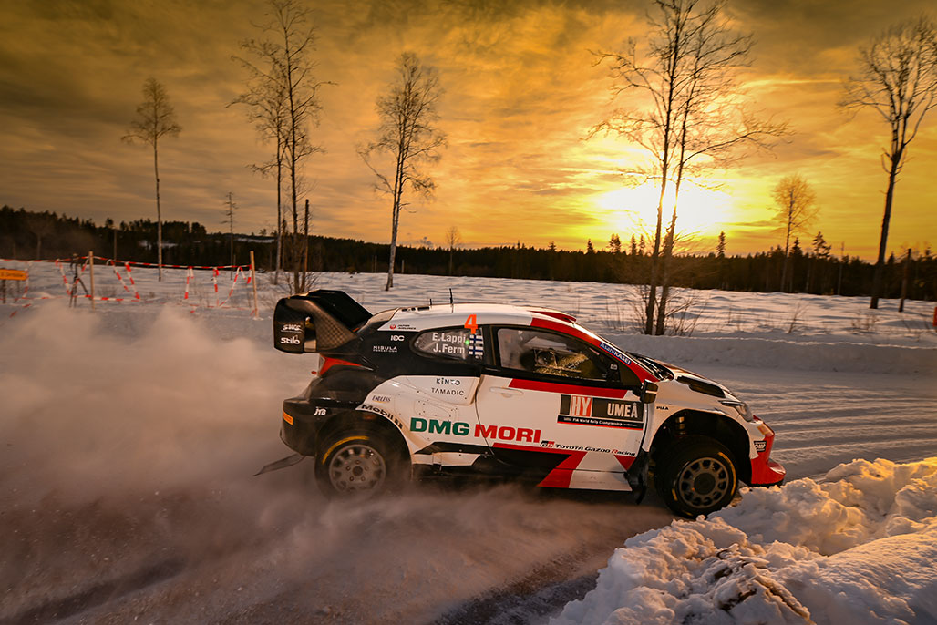 Car 4 (Esapekka Lappi, Janne Ferm)