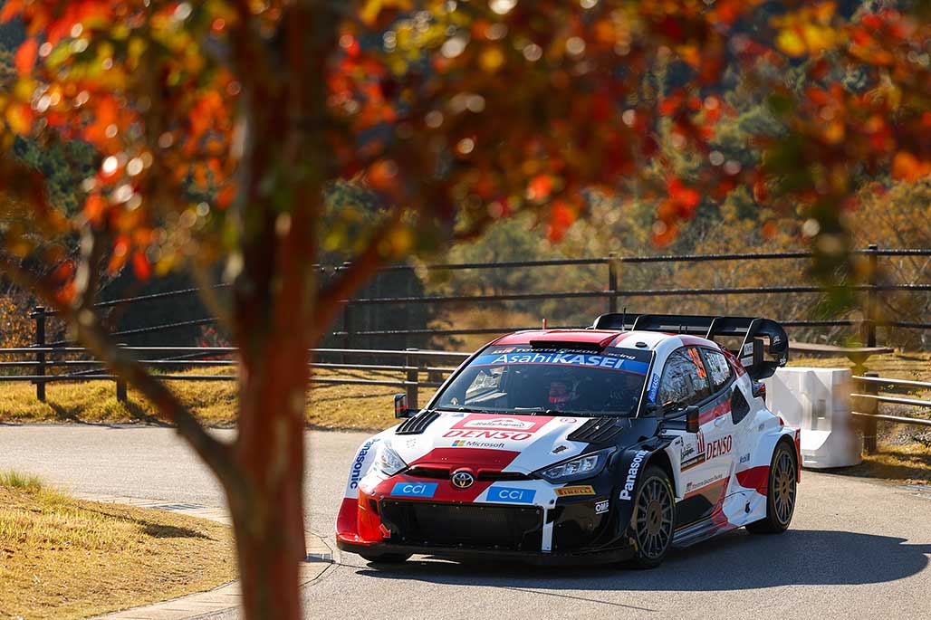 Car 33 (Elfyn Evans, Scott Martin)