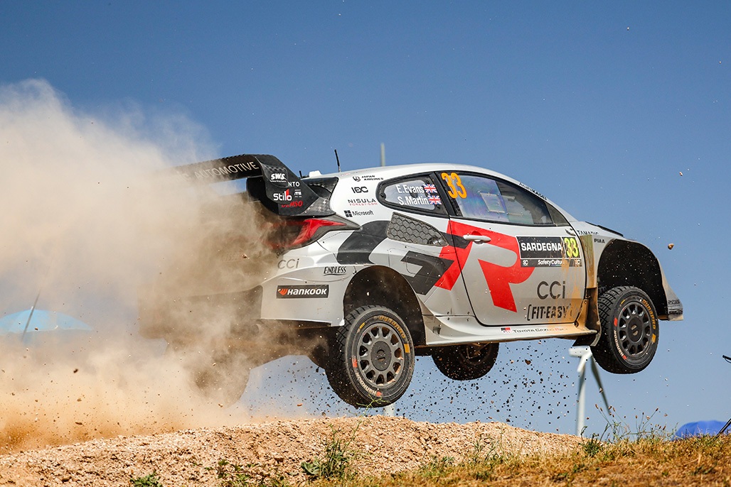 Car 33 (Elfyn Evans, Scott Martin)