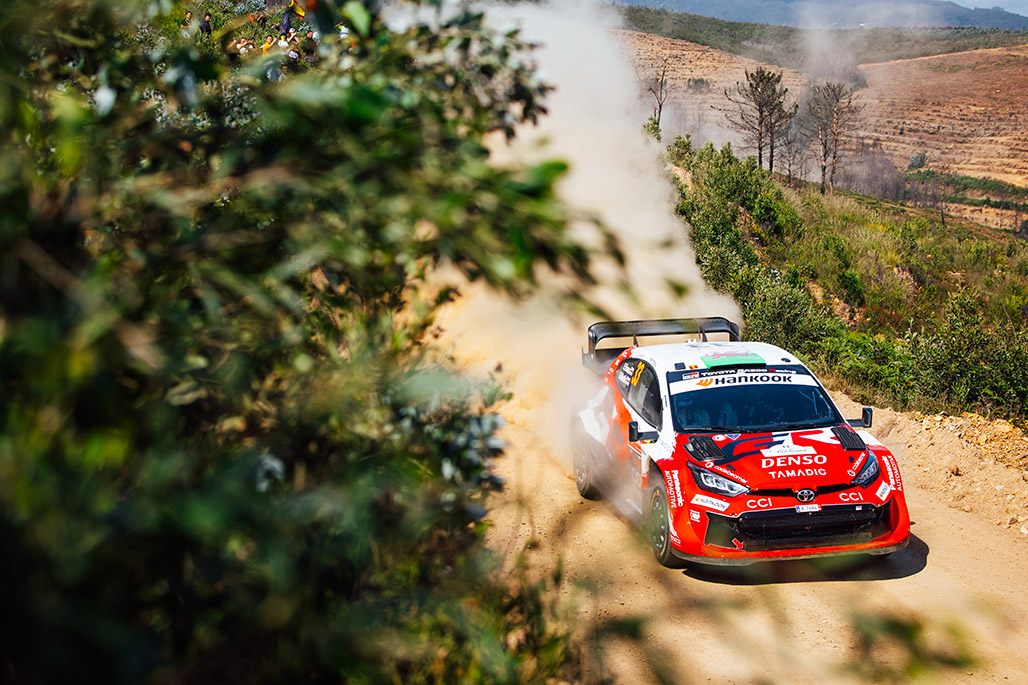 Car 33 (Elfyn Evans, Scott Martin)