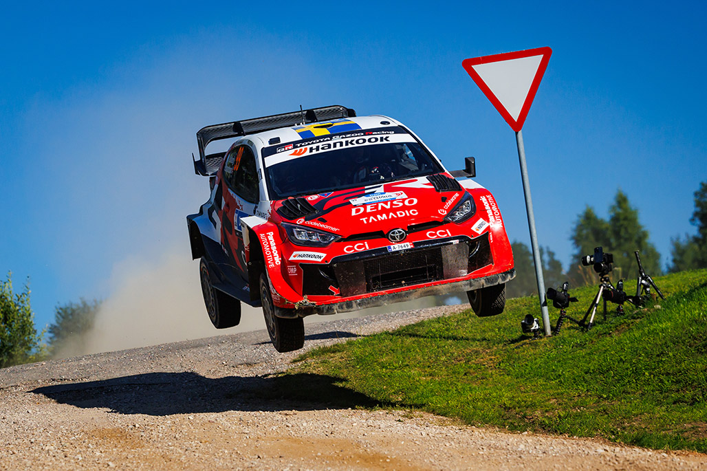 Car 99 (Oliver Solberg, Elliott Edmondson)