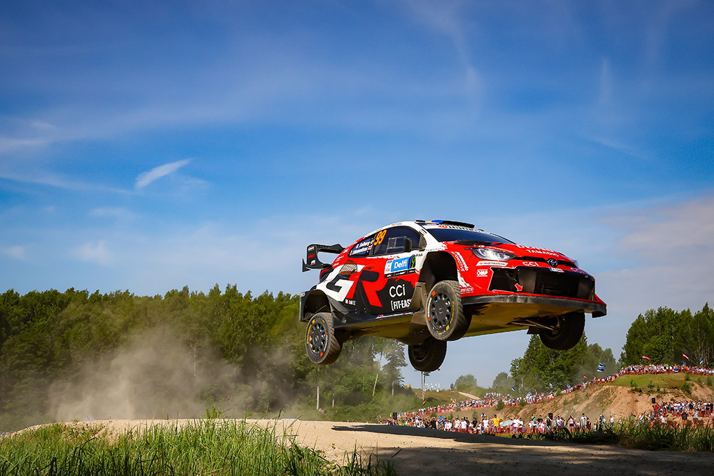 Car 99 (Oliver Solberg, Elliott Edmondson)