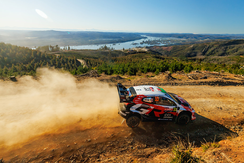 Car 33 (Elfyn Evans, Scott Martin)