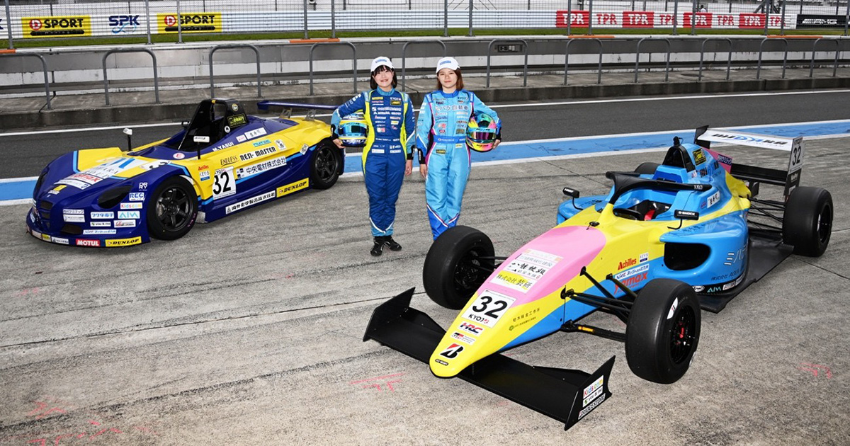 優勝賞品　撃ち穿つ赤い牙　CXチャレンジ 受注販売】2025鈴鹿8耐 HondaHRC優勝記念Tシャツ（DVDセット