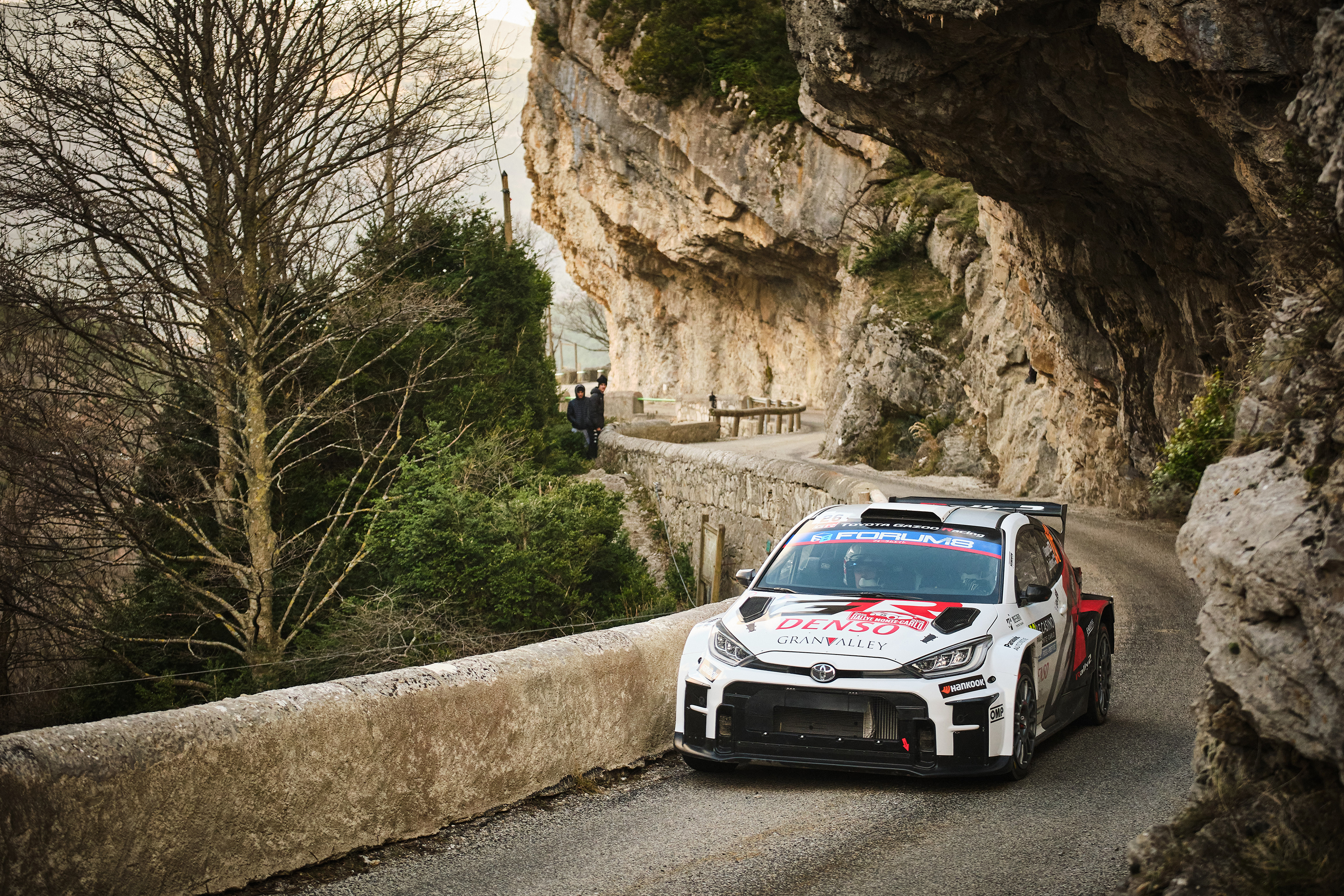2期生の小暮と山本がラリー・モンテカルロに初挑戦 多くの貴重な経験を