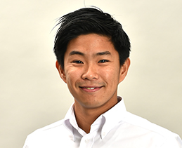 井口 卓人