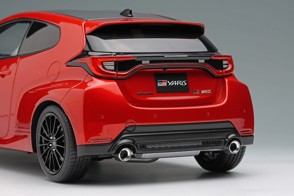 GR YARIS モデルカー