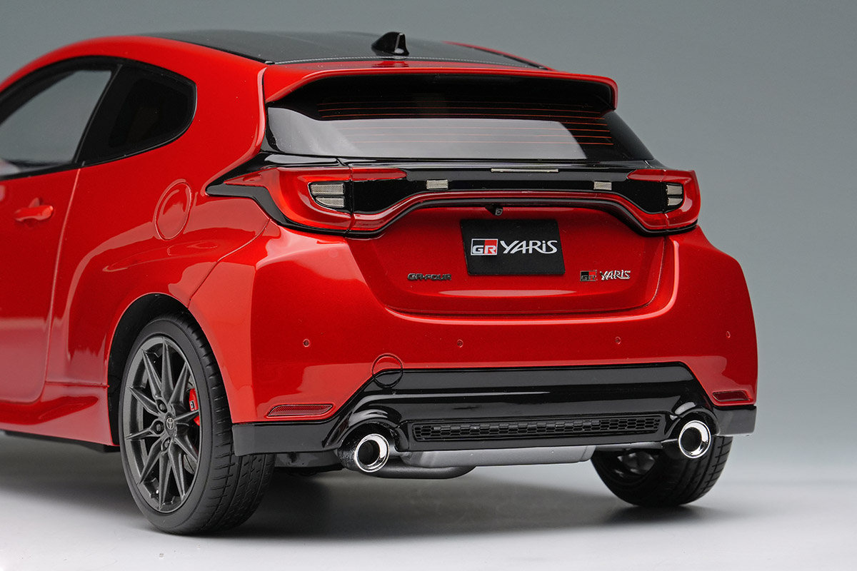 GR YARIS モデルカー