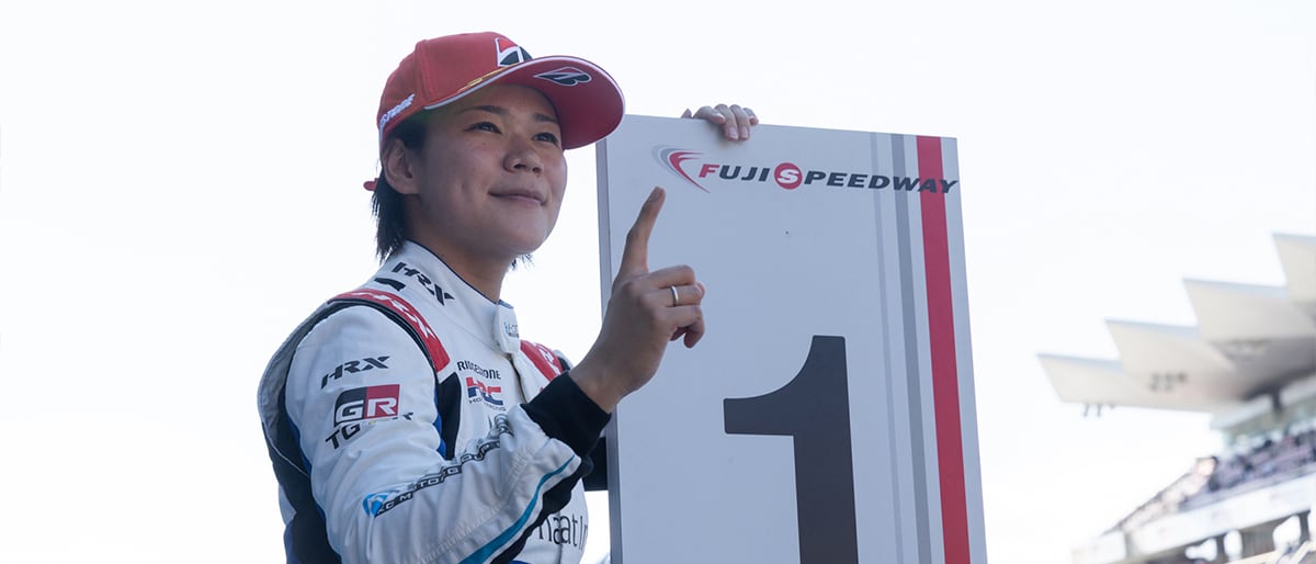 Rd.4のKYOJO Sprintは翁長実希がポール・トゥ・ウイン、ランキング3位のジョアンヌ・チコンテが表彰台獲得
