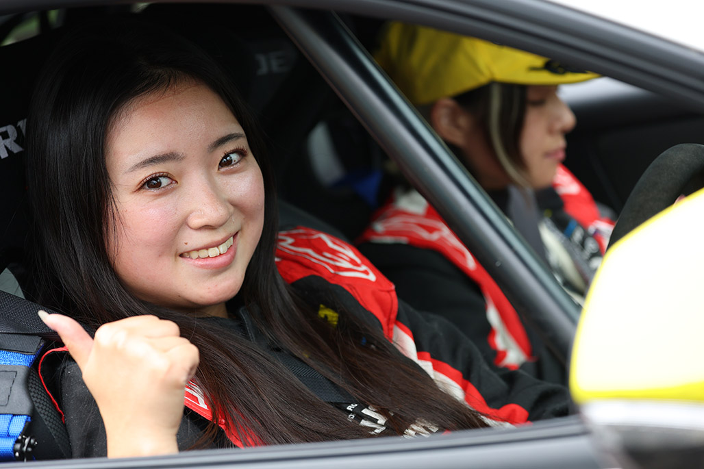 CUSCO Racing 伊藤はづき選手