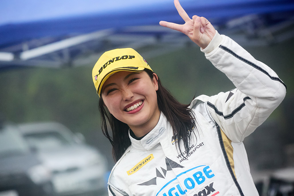 Wellpine Motorsport 及川紗利亜選手