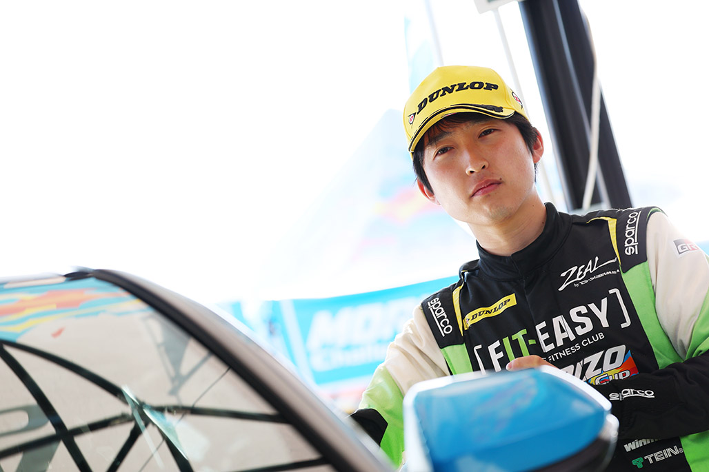 FIT-EASY Racing 最上 佳樹選手