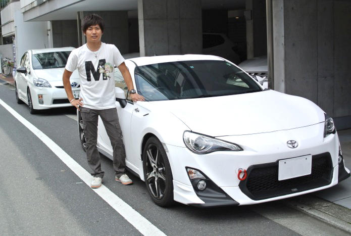 愛車のTOYOTA 86とともにMY CAR