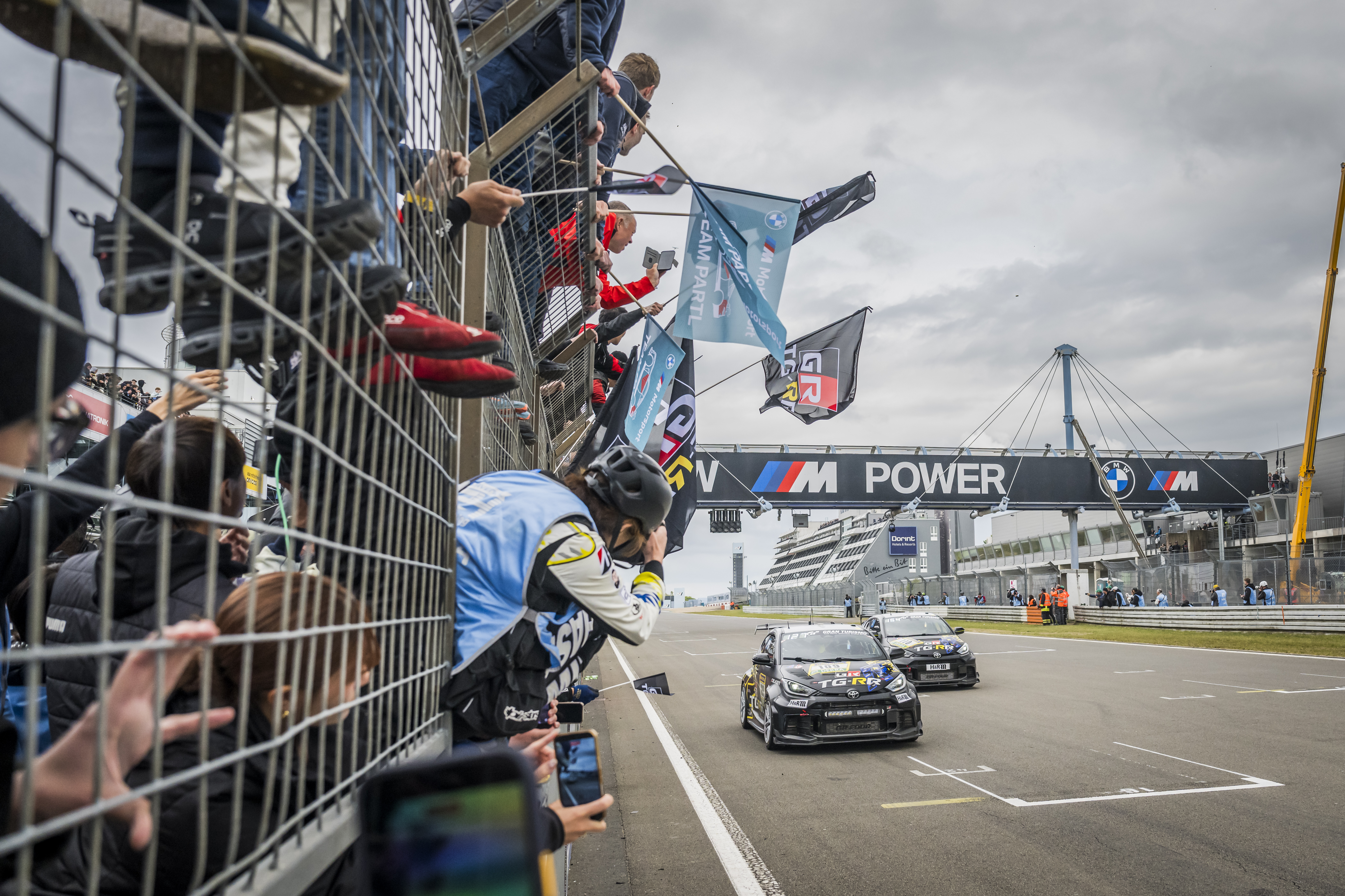 ニュルブルクリンク24時間耐久レース 2026 GRヤリスで77周走破