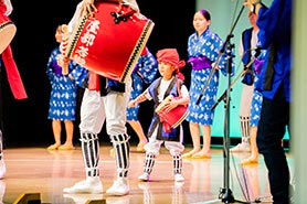 会場・人物