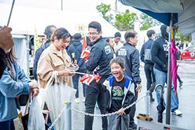 会場・人物