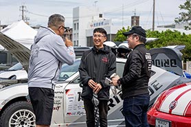 会場・人物