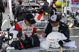 会場・人物