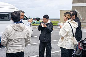 会場・人物