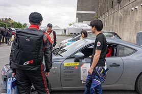 会場・人物