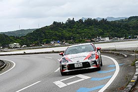 会場・人物