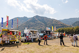 会場・人物