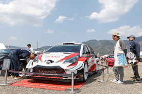 会場・人物