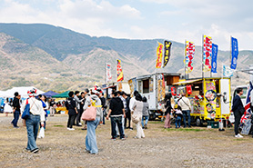 会場・人物