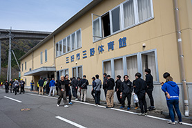 会場・人物