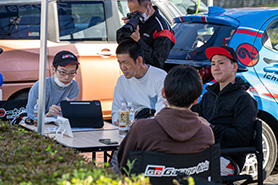 会場・人物