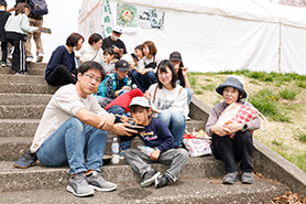 会場・人物
