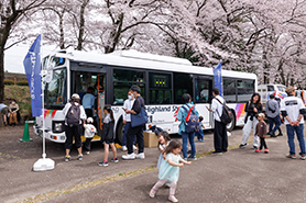 会場・人物