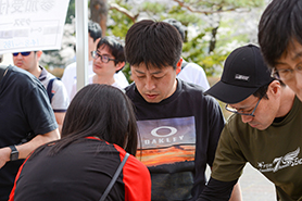 会場・人物
