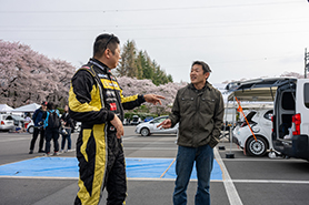 会場・人物