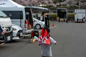 会場・人物