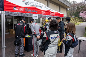 会場・人物