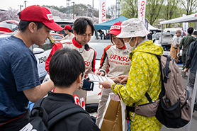 会場・人物