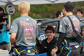 会場・人物