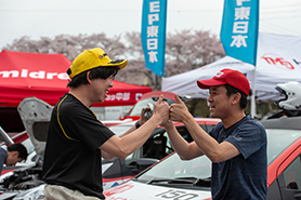 会場・人物