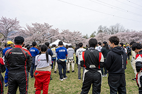 会場・人物