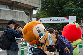 会場・人物